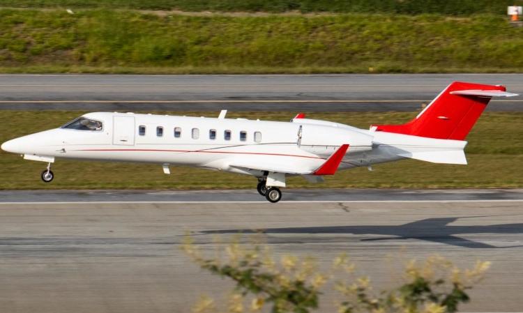 Learjet 45