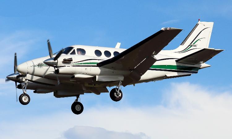 King Air E90