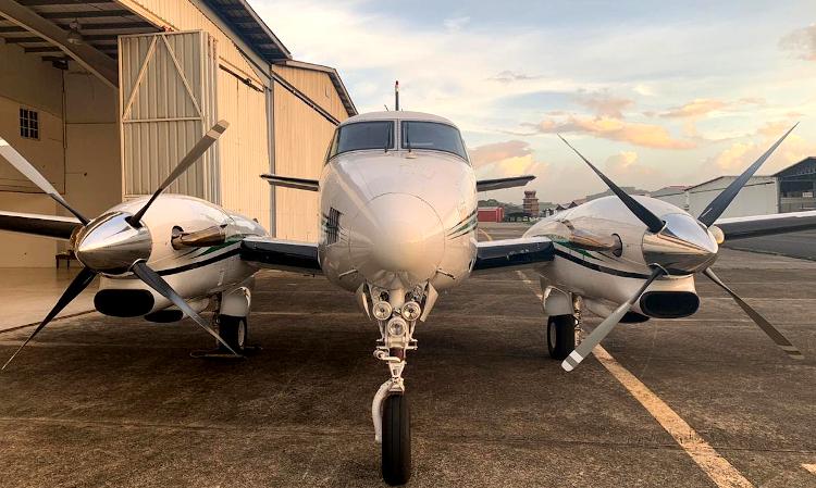 King Air E90