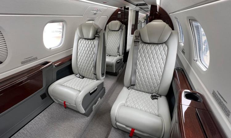 Phenom 300