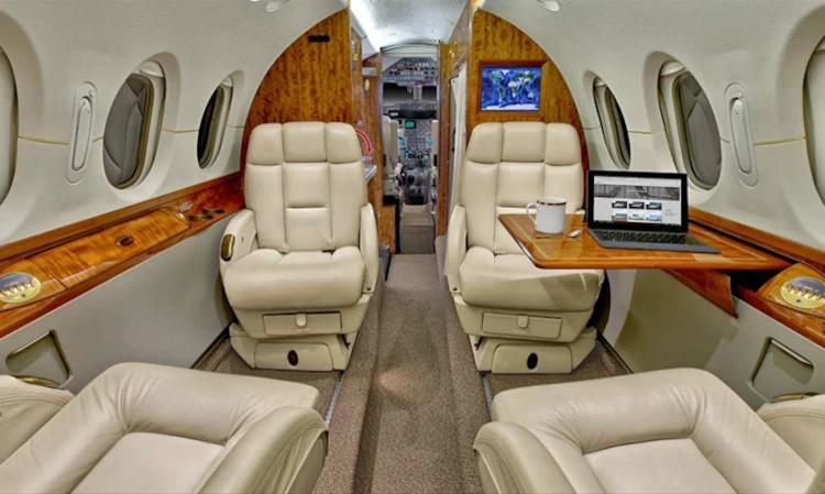 Hawker 800XP