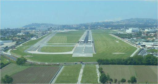 flapper team at toluca airport