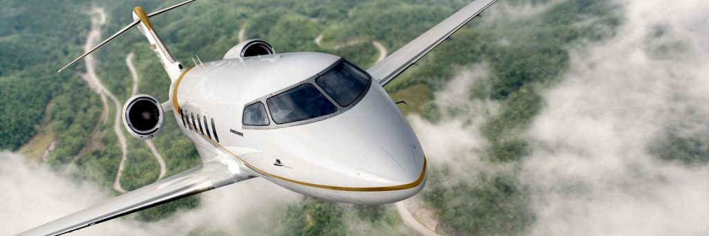 Challenger 350 business jets
